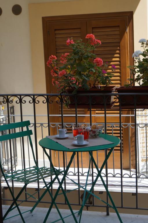 Guascone Apartments Palermo Buitenkant foto
